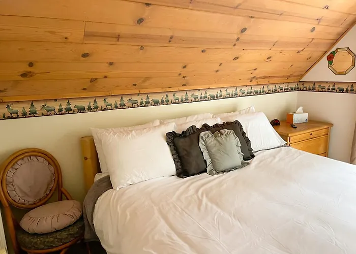 A-Frame Cabin In The Sequoias